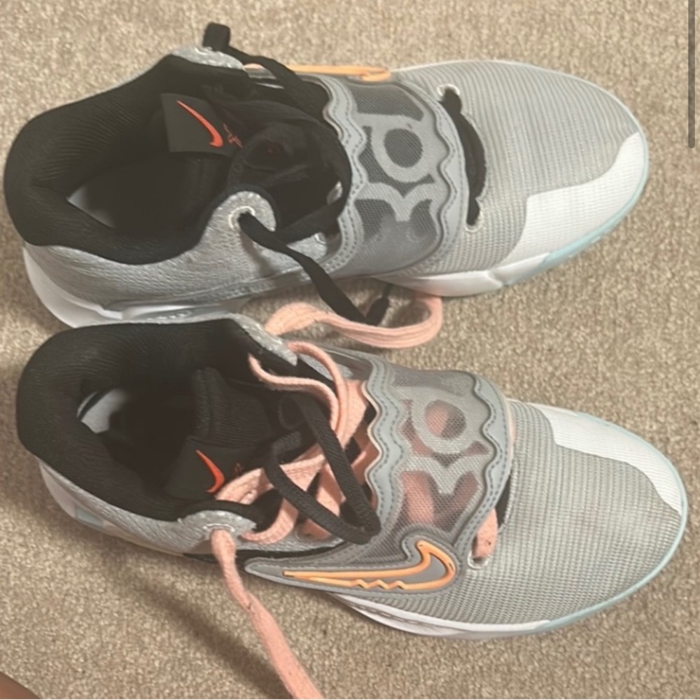 Nike KD Trey 5 X Basketball Shoe